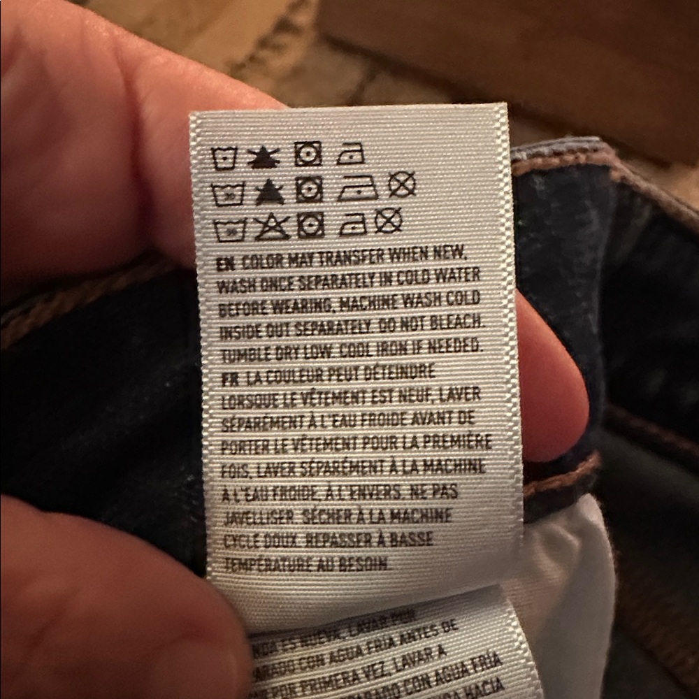 American Eagle Outfitters Women's Deep Indigo Skinny Jeans size 2 Short - Picture 8 of 13